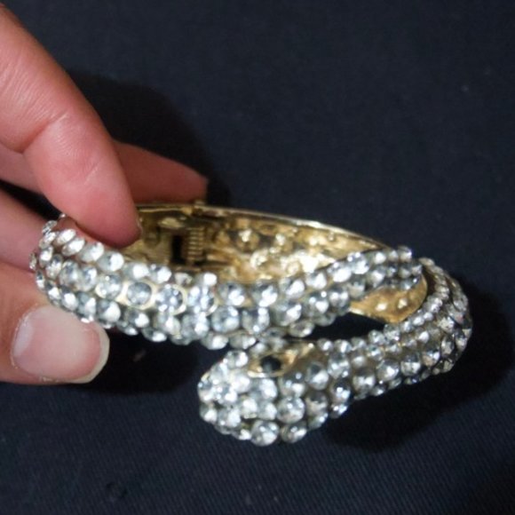 Aldo Jewelry - Faux diamond stone snake necklace